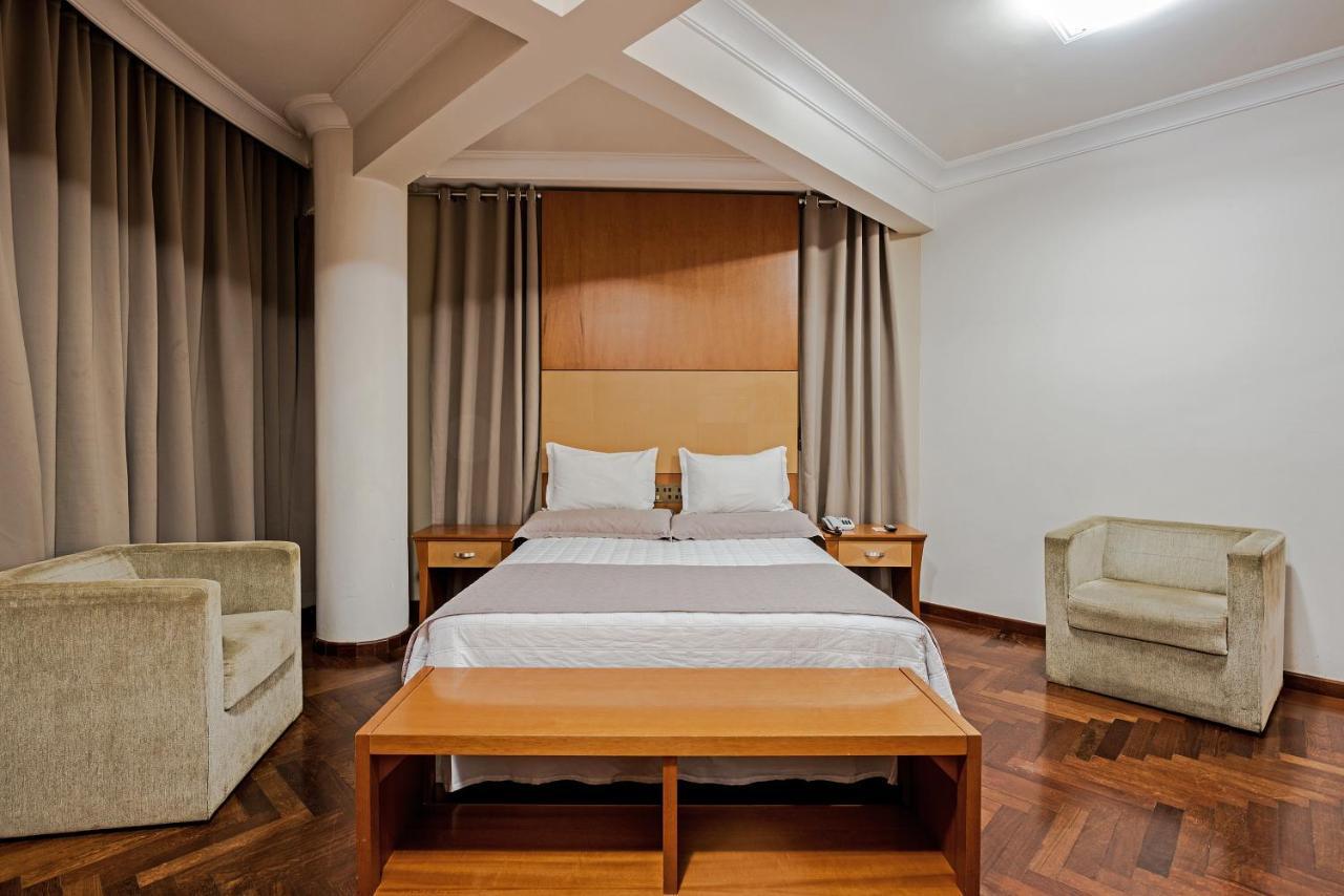 Hotel Astron Ponta Grossa Plaza By Nobile Extérieur photo